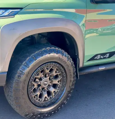 MITSUBISHI-L200 TRITON-2024