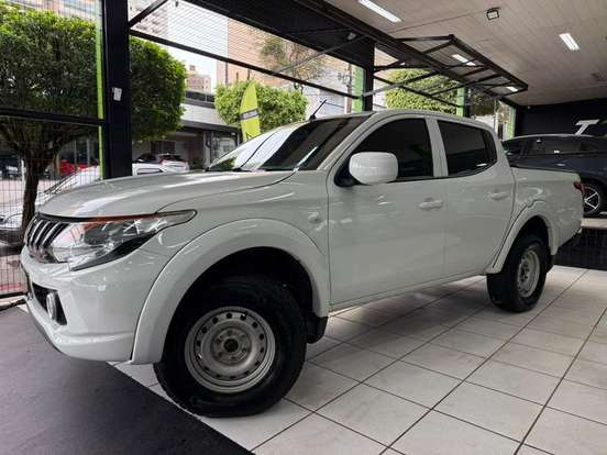 MITSUBISHI-L200 TRITON-2.4 16V TURBO DIESEL SPORT GLS CD 4P 4X4 AUTOMÁTICO MITSUBISHI-L200 TRITON-2022