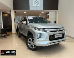 MITSUBISHI L200 TRITON 2.4 16V TURBO DIESEL SPORT HPE CD 4P 4X4 AUTOMÁTICO MITSUBISHI L200 TRITON 2.4 16V TURBO DIESEL SPORT HPE CD 4P 4X4 AUTOMÁTICO