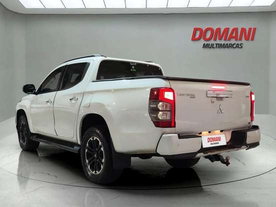 MITSUBISHI-L200 TRITON-2.4 16V TURBO DIESEL SPORT HPE CD 4P 4X4 AUTOMÁTICO MITSUBISHI-L200 TRITON-2023