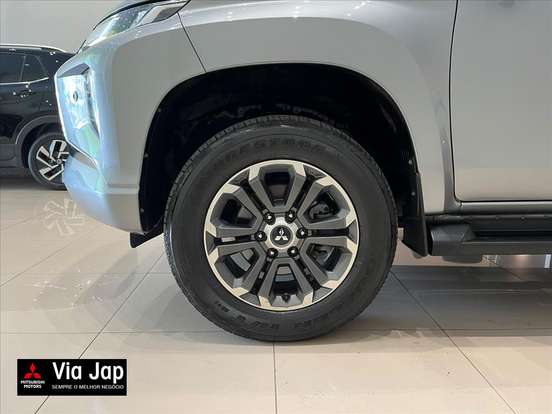MITSUBISHI-L200 TRITON-2.4 16V TURBO DIESEL SPORT HPE-S CD 4P 4X4 AUTOMÁTICO MITSUBISHI-L200 TRITON-2021