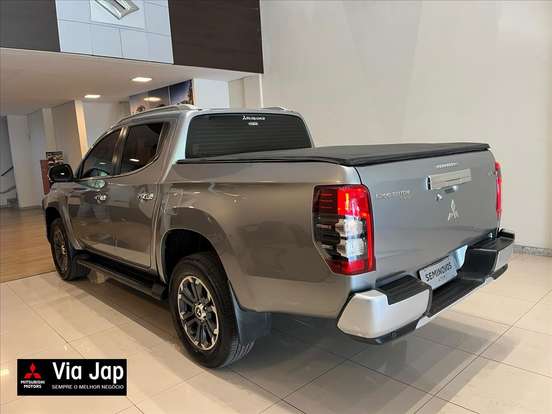 MITSUBISHI-L200 TRITON-2.4 16V TURBO DIESEL SPORT HPE-S CD 4P 4X4 AUTOMÁTICO MITSUBISHI-L200 TRITON-2021