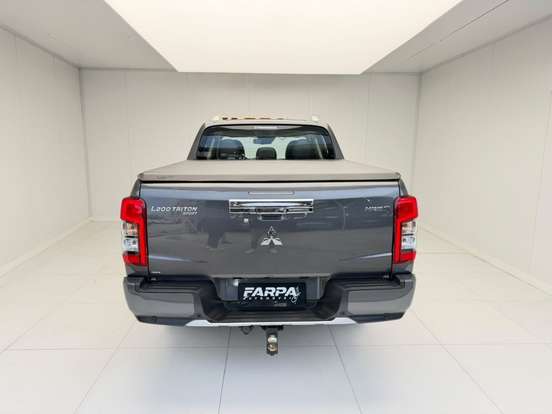 MITSUBISHI-L200 TRITON-2.4 16V TURBO DIESEL SPORT HPE-S CD 4P 4X4 AUTOMÁTICO MITSUBISHI-L200 TRITON-2023