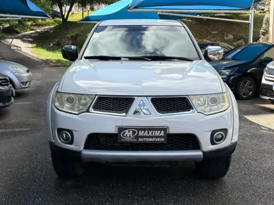 MITSUBISHI-L200 TRITON-3.2 HPE 4X4 CD 16V TURBO INTERCOOLER DIESEL 4P AUTOMÁTICO MITSUBISHI-L200 TRITON-2012