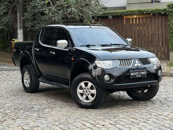 MITSUBISHI-L200 TRITON-3.2 HPE 4X4 CD 16V TURBO INTERCOOLER DIESEL 4P AUTOMÁTICO MITSUBISHI-L200 TRITON-2009