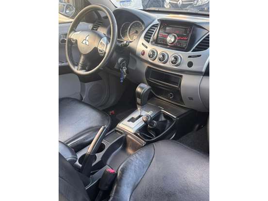MITSUBISHI-L200 TRITON-2016