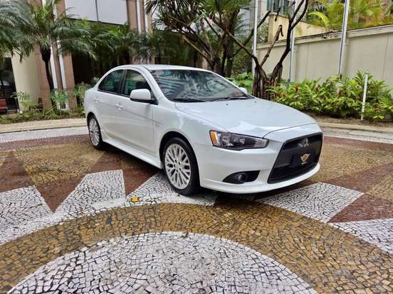 MITSUBISHI-LANCER-2.0 CVT 16V GASOLINA 4P AUTOMÁTICO MITSUBISHI-LANCER-2015