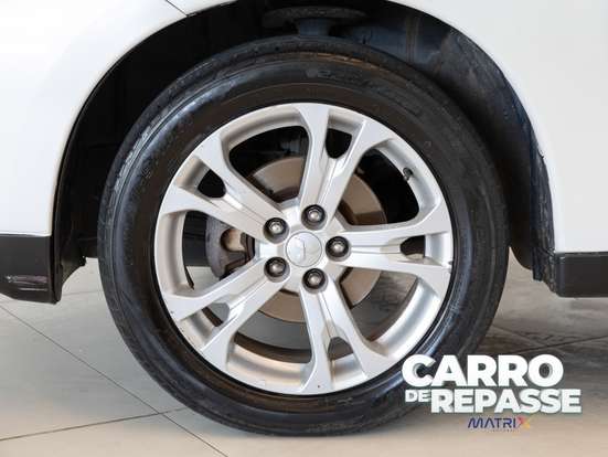 MITSUBISHI-OUTLANDER-2.0 16V GASOLINA 4P AUTOMÁTICO MITSUBISHI-OUTLANDER-2014