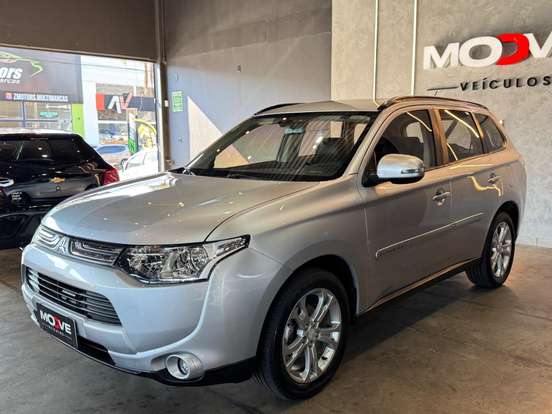 MITSUBISHI-OUTLANDER-2.0 16V GASOLINA 4P AUTOMÁTICO MITSUBISHI-OUTLANDER-2013