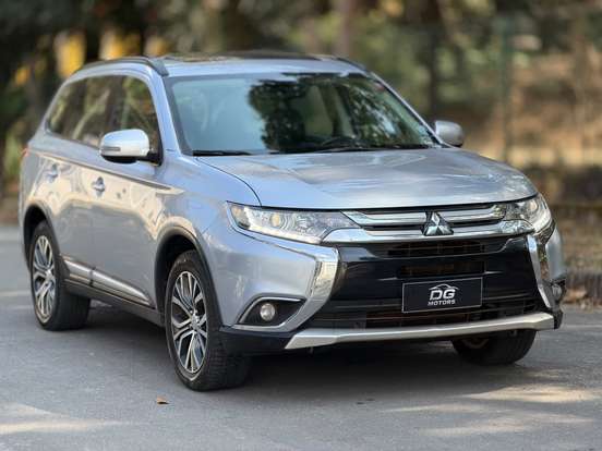 MITSUBISHI-OUTLANDER-2.0 16V GASOLINA 4P AUTOMÁTICO MITSUBISHI-OUTLANDER-2015