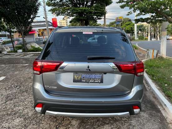 MITSUBISHI-OUTLANDER-2.0 16V GASOLINA 4P AUTOMÁTICO MITSUBISHI-OUTLANDER-2016