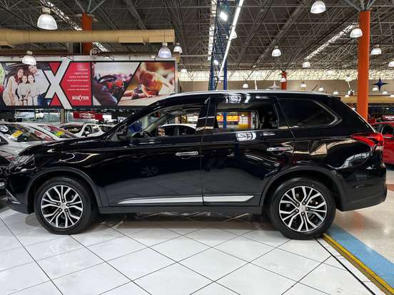 MITSUBISHI-OUTLANDER-2.0 16V GASOLINA 4P AUTOMÁTICO MITSUBISHI-OUTLANDER-2016
