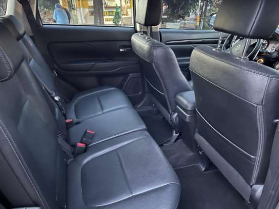 MITSUBISHI-OUTLANDER-2.0 16V GASOLINA 4P AUTOMÁTICO MITSUBISHI-OUTLANDER-2016