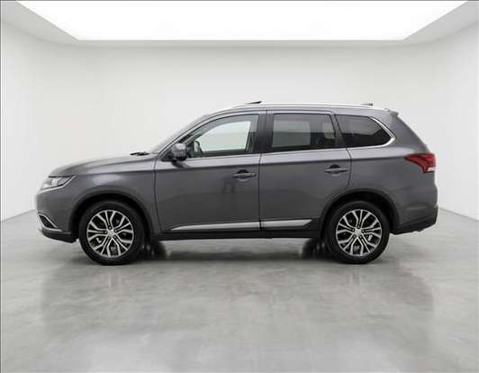 MITSUBISHI-OUTLANDER-2017