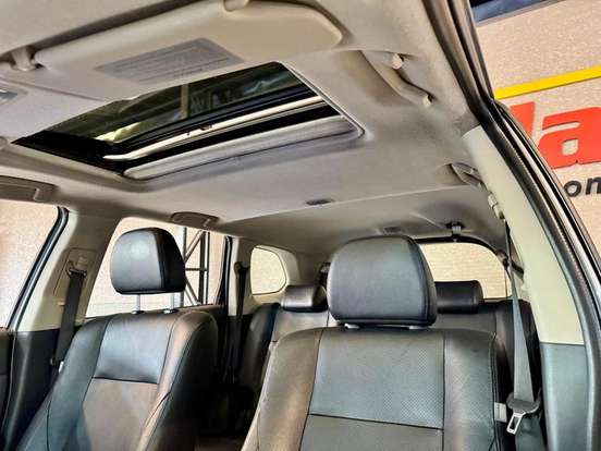 MITSUBISHI-OUTLANDER-2014
