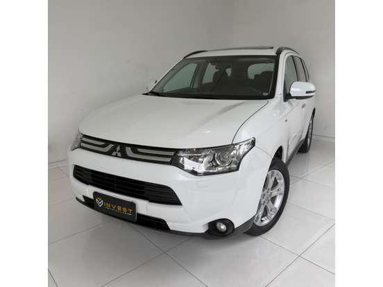 MITSUBISHI-OUTLANDER-2013