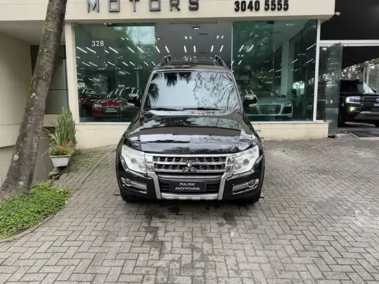 MITSUBISHI-PAJERO-3.2 HPE 4X4 7 LUGARES 16V TURBO INTERCOOLER DIESEL 4P AUTOMÁTICO MITSUBISHI-PAJERO-2015