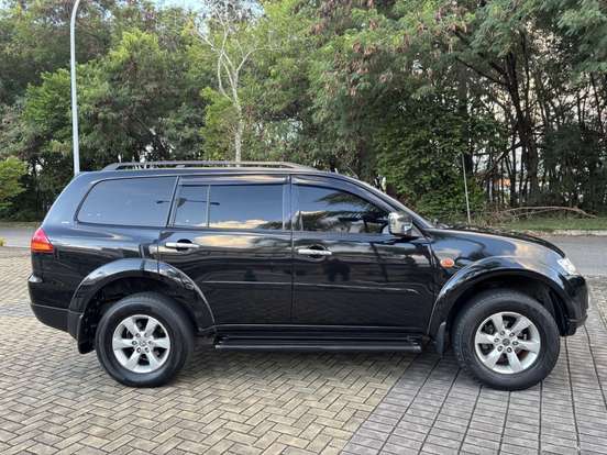 MITSUBISHI-PAJERO DAKAR-2011