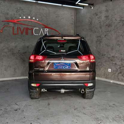 MITSUBISHI-PAJERO DAKAR-2014