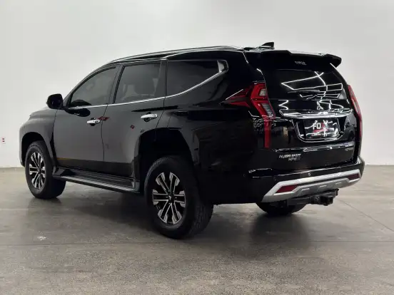 MITSUBISHI-PAJERO SPORT-2.4 16V MIVEC TURBO DIESEL HPE-S AWD AUTOMÁTICO MITSUBISHI-PAJERO SPORT-2020