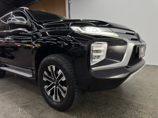 MITSUBISHI-PAJERO SPORT-2.4 16V MIVEC TURBO DIESEL HPE-S AWD AUTOMÁTICO MITSUBISHI-PAJERO SPORT-2020