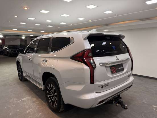 MITSUBISHI-PAJERO SPORT-2.4 16V MIVEC TURBO DIESEL HPE AWD AUTOMÁTICO MITSUBISHI-PAJERO SPORT-2019