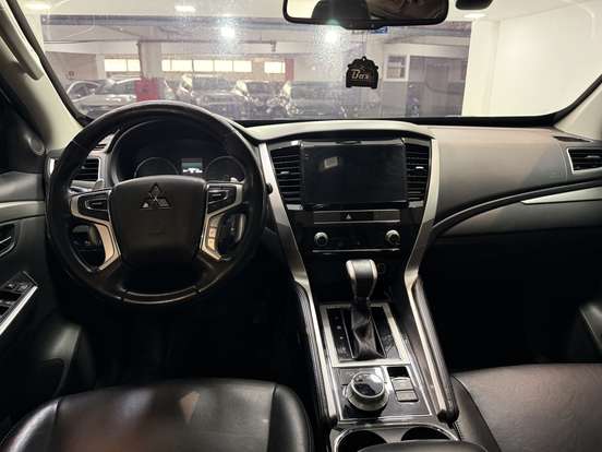MITSUBISHI-PAJERO SPORT-2.4 16V MIVEC TURBO DIESEL HPE AWD AUTOMÁTICO MITSUBISHI-PAJERO SPORT-2019