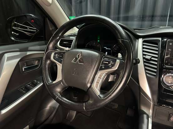 MITSUBISHI-PAJERO SPORT-2019