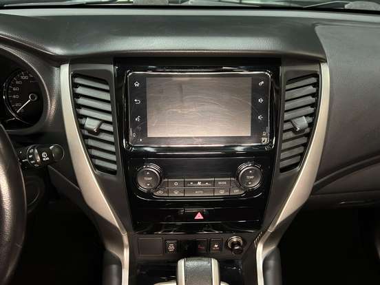 MITSUBISHI-PAJERO SPORT-2019