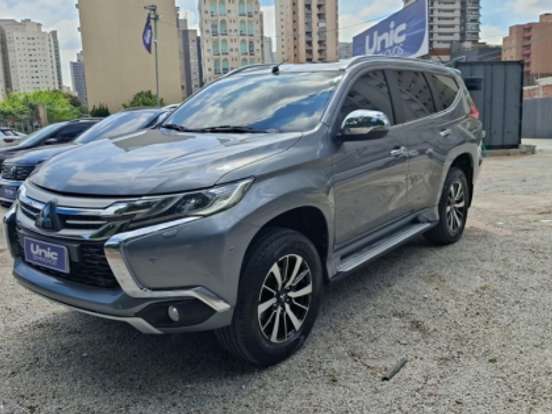 MITSUBISHI-PAJERO SPORT-2.4 16V MIVEC TURBO DIESEL HPE AWD AUTOMÁTICO MITSUBISHI-PAJERO SPORT-2019