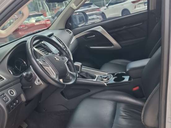MITSUBISHI-PAJERO SPORT-2.4 16V MIVEC TURBO DIESEL HPE AWD AUTOMÁTICO MITSUBISHI-PAJERO SPORT-2019