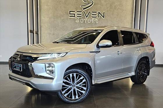 MITSUBISHI PAJERO SPORT 2.4 16V MIVEC TURBO DIESEL LEGEND AWD AUTOMÁTICO