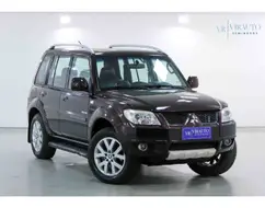 MITSUBISHI PAJERO TR4 2.0 4X2 16V 140CV FLEX 4P AUTOMÁTICO MITSUBISHI PAJERO TR4 2.0 4X2 16V 140CV FLEX 4P AUTOMÁTICO