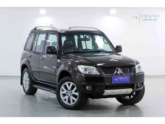 MITSUBISHI-PAJERO TR4-2.0 4X2 16V 140CV FLEX 4P AUTOMÁTICO MITSUBISHI-PAJERO TR4-2013
