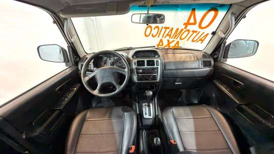 MITSUBISHI-PAJERO TR4-2004