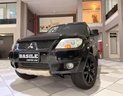MITSUBISHI PAJERO TR4 2.0 4X4 16V 140CV FLEX 4P AUTOMÁTICO MITSUBISHI PAJERO TR4 2.0 4X4 16V 140CV FLEX 4P AUTOMÁTICO