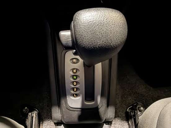 MITSUBISHI-PAJERO TR4-2.0 4X4 16V 140CV FLEX 4P AUTOMÁTICO MITSUBISHI-PAJERO TR4-2011