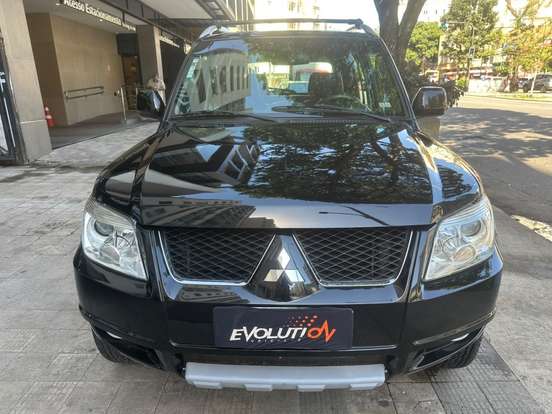 MITSUBISHI-PAJERO TR4-2.0 4X4 16V 140CV FLEX 4P AUTOMÁTICO MITSUBISHI-PAJERO TR4-2014
