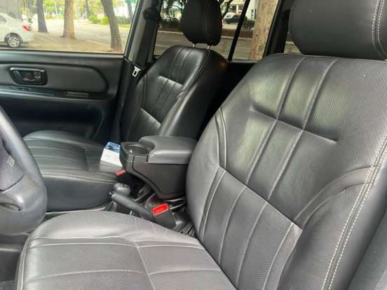 MITSUBISHI-PAJERO TR4-2012