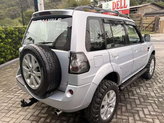 MITSUBISHI-PAJERO TR4-2.0 4X4 16V FLEX 4P MANUAL MITSUBISHI-PAJERO TR4-2010