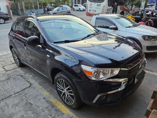 MITSUBISHI-ASX-2017