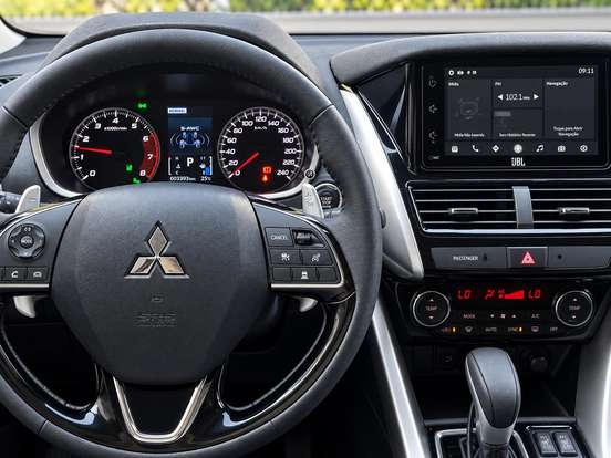 MITSUBISHI-ECLIPSE CROSS-1.5 MIVEC TURBO GASOLINA HPE-S S-AWC CVT MITSUBISHI-ECLIPSE CROSS-2024