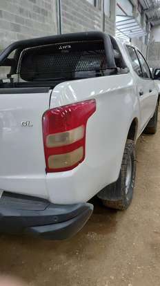 MITSUBISHI-L200 TRITON-2020