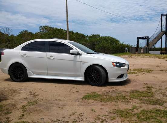 MITSUBISHI-LANCER-2015