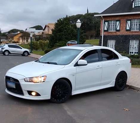 MITSUBISHI-LANCER-2015