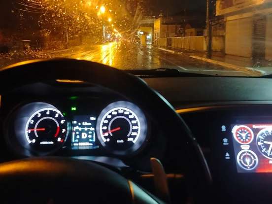 MITSUBISHI-LANCER-2.0 16V GASOLINA 4P AUTOMÁTICO MITSUBISHI-LANCER-2015