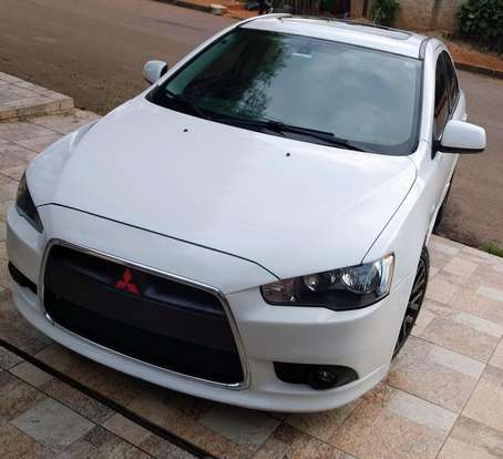 MITSUBISHI-LANCER-2015