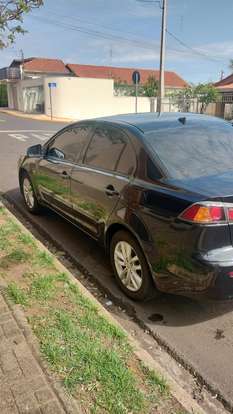 MITSUBISHI-LANCER-2015