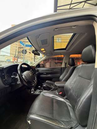 MITSUBISHI-OUTLANDER-2.0 16V GASOLINA 4P AUTOMÁTICO MITSUBISHI-OUTLANDER-2015