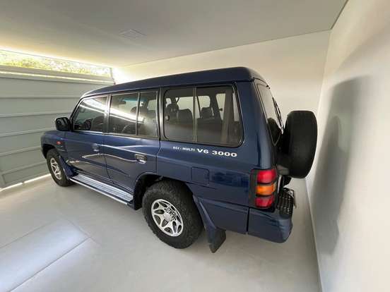 MITSUBISHI-PAJERO-1997